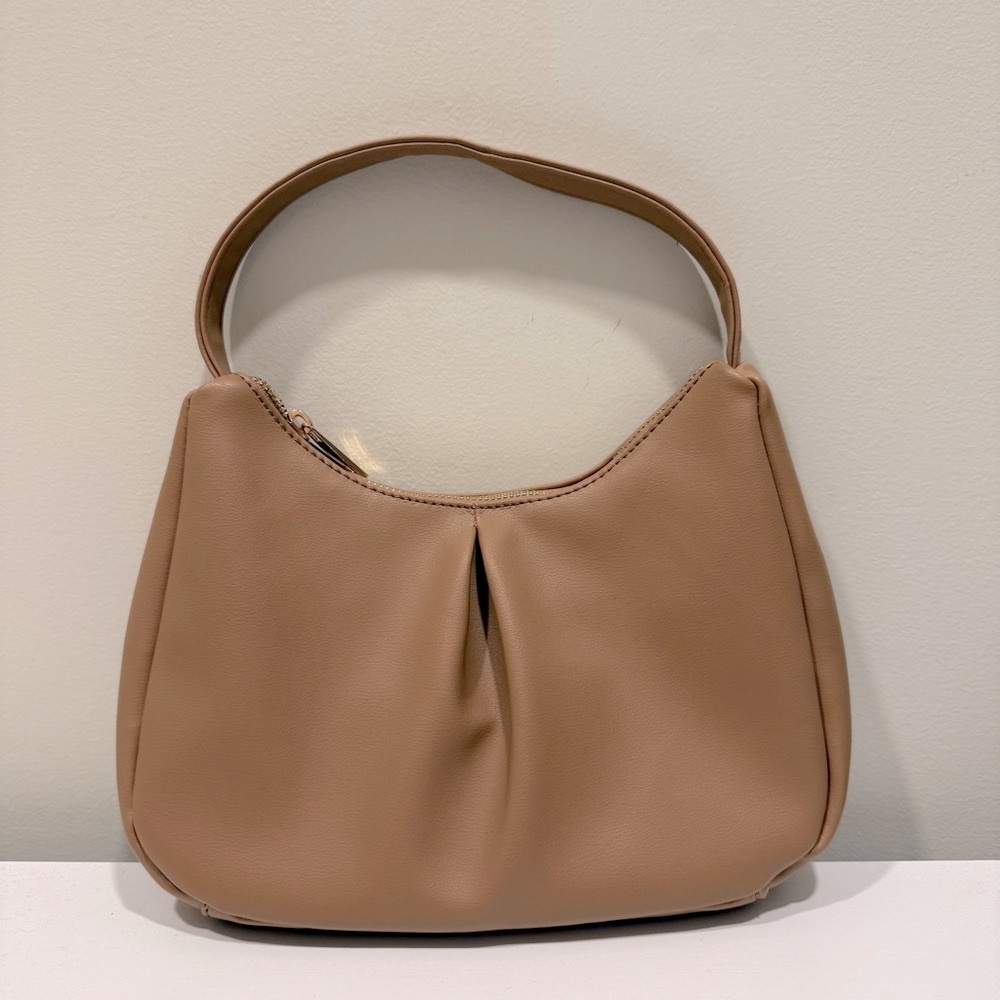 Elegant Tan Handbag